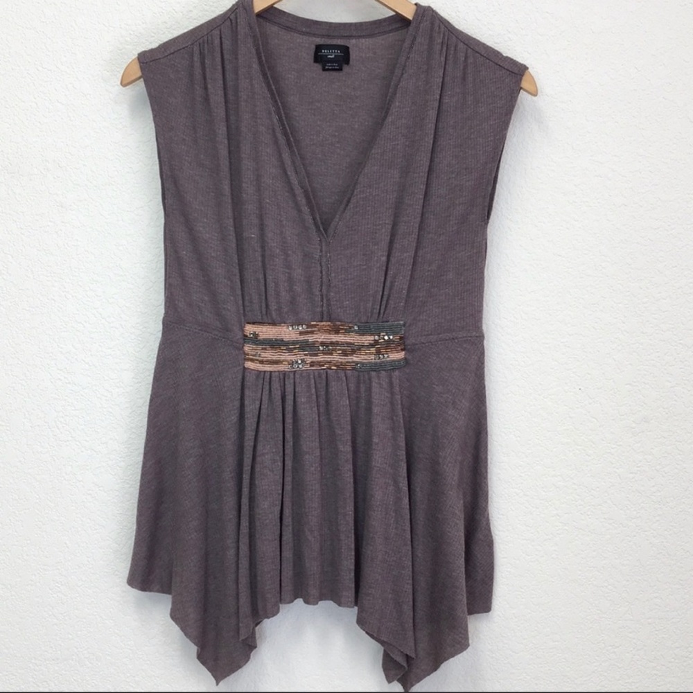 Anthropologie Deletta beaded shark bite hem top